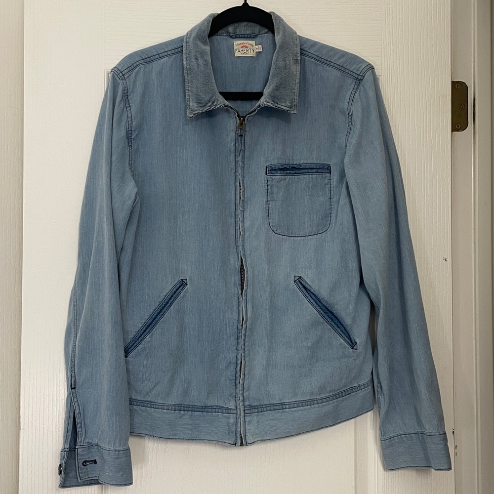 Faherty chambray denim jacket lightweight M blue - Picture 2 of 11